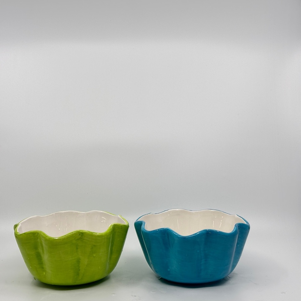 CLEAR OUT Cooks Club Scalloped Ceramic Dip Bowls Perfect for Summer Entertaining